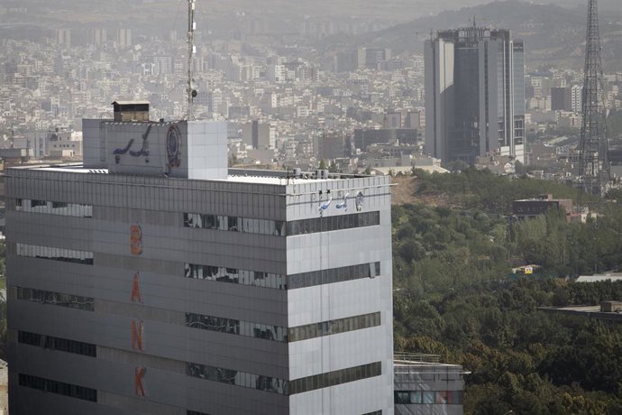 Archivo - Vista general de la sede del Banco Sepah en la capital de Irán, Teherán (archivo)