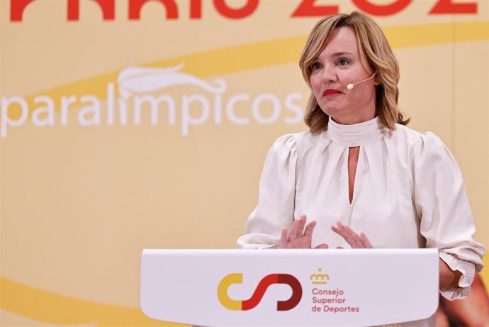 Archivo - La ministra de Educación, FP y Deportes, Pilar Alegría, en un acto