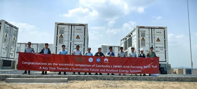 Huawei and SchneiTec Commission World’s First TÜV SÜD-Certified Grid-Forming Energy Storage Project