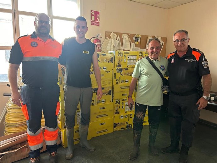 L'Horta Sud envía un lote de hidrolimpiadoras a los pueblos de Aragón afectados por las inundaciones