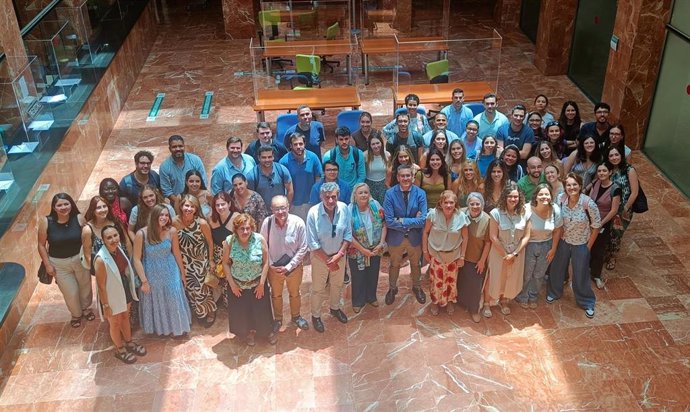 Bienvenida a los nuevos residentes que se formarán en los hospitales de Huelva.