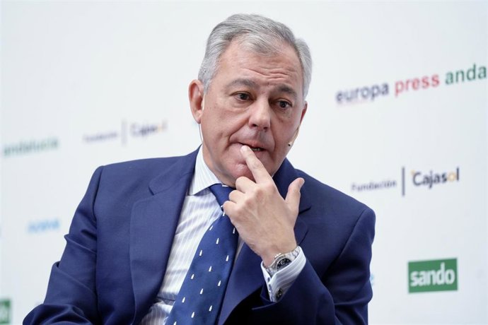 El alcalde de Sevilla, José Luis Sanz