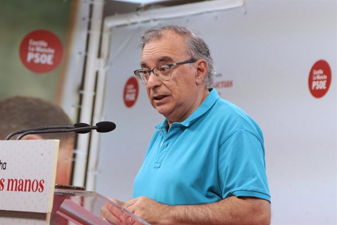 El secretario de Análisis y Estudios Estratégicos del PSOE de Castilla-La Mancha, Fernando Mora.