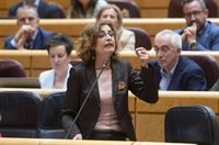 Montero niega que el presidente del TEAC haya dimitido por recibir comisiones y se distingue de la "corrupción" del PP