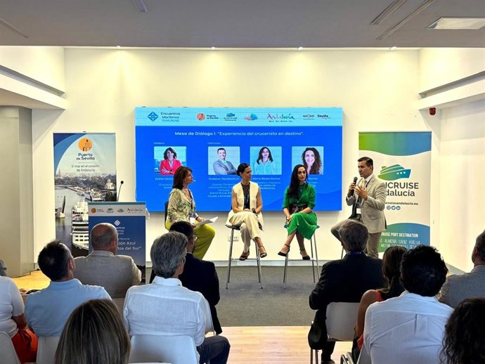 El sector marítimo andaluz se reúne en Sevilla para tratar sostenibilidad, destino y experiencia del crucerista.