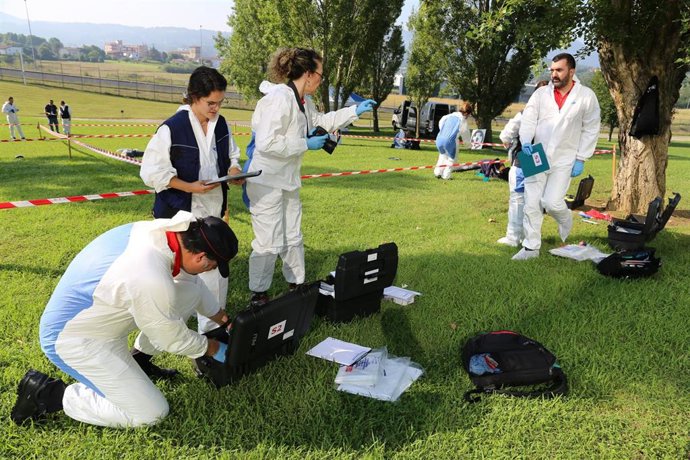 Simulacro de accidente aéreo en Erandio (Bizkaia)