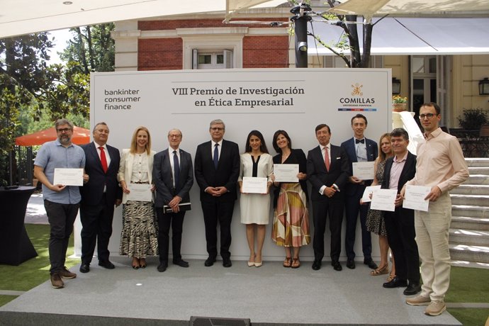 Acto de entrega de la VIII edición de los Premios de Investigación en Ética Empresarial de Bankinter Consumer Finance y la Universidad Pontificia Comillas
