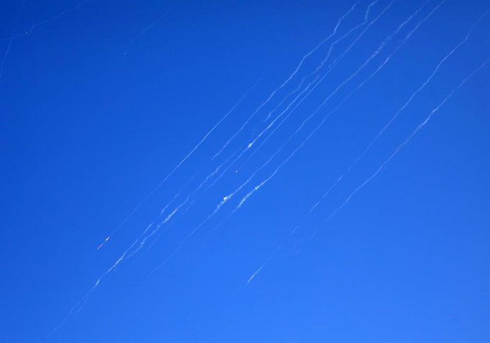 Lanzamiento de misiles entre Irán e Israel