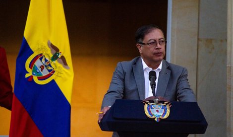 Política