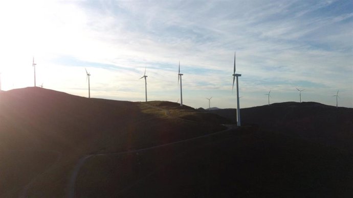 Eólicos en el Occidente asturiano.