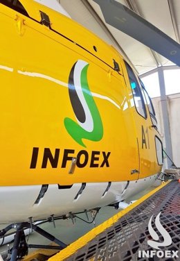 Archivo - Un helicóptero del Infoex, en una imagen de archivo.