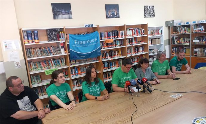 Plataforma Escuela Pública califica con un "rotundo suspenso" el curso 24-25; "la Consejería promociona la privada"