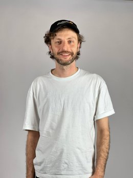 El artista cántabro Juan Hurle