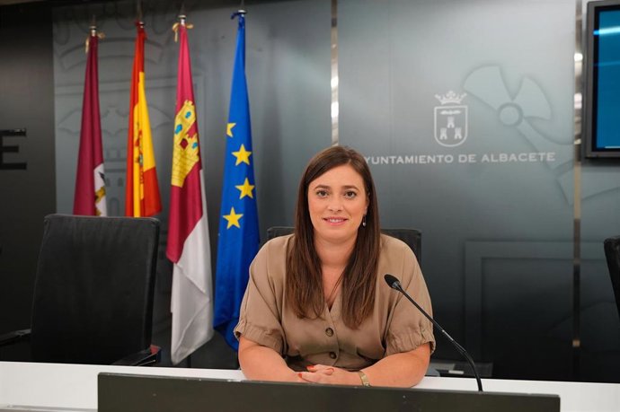 La portavoz de Vox en el Ayuntamiento de Albacete, Lorena González.