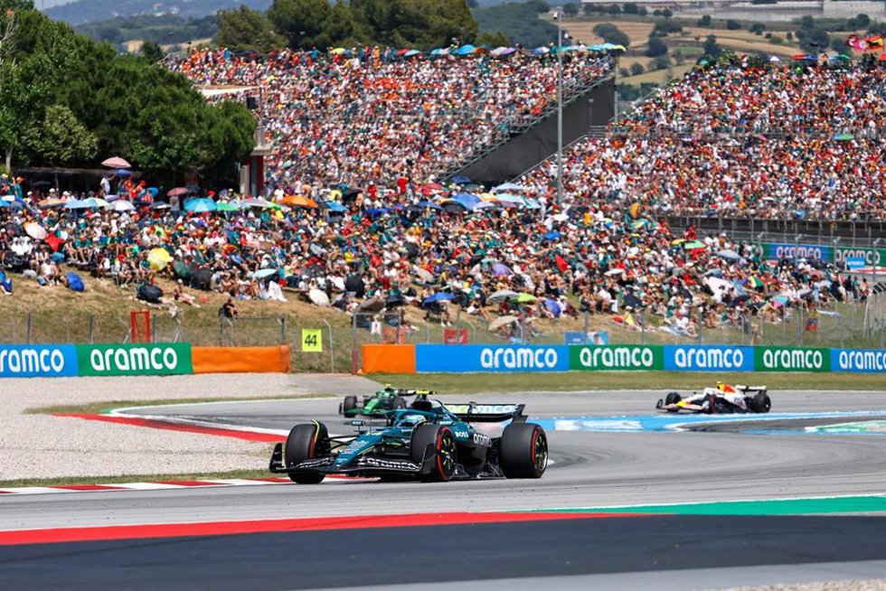 El piloto de Aston Martin Fernando Alonso durante el Gran Premio de España 2025