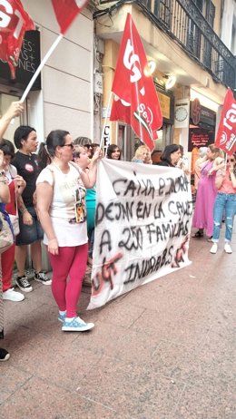 El sindicato, mayoritario en la mesa de negociación, apunta que a los teleoperadores afectados "no se les aplica el convenio colectivo correcto"