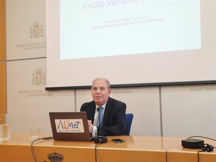 El delegado territorial de la Aemet Extremadura hace balance de la primavera y avanza las previsiones para el verano.