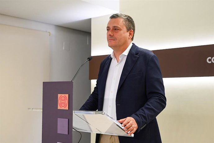 El portavoz del PSOE en las Cortes de Aragón, Fernando Sabés.