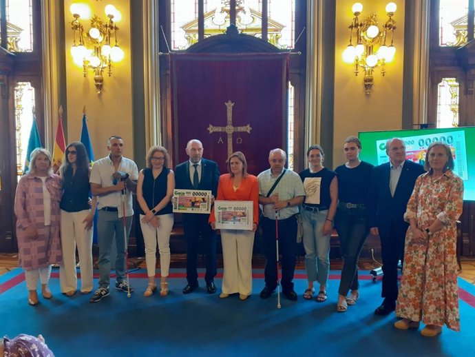 Celebración del Día Internacional de las Personas con Sordoceguera que ha tenido lugar en la Junta General.