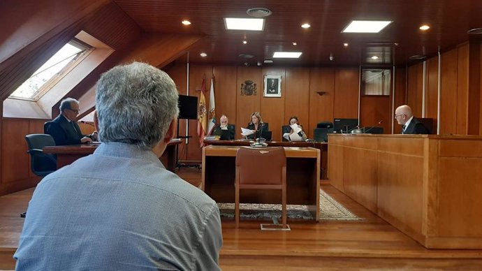 Expedáneo de Fontibre, en el juicio contra él por supuesta falsedad en documento oficial