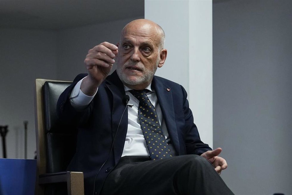 Archivo - Javier Tebas, presidente de LaLiga, durante una charla