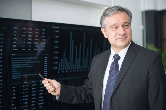 Grupo Seguros Generales planta cara a los gigantes europeos y blinda Rastreador-Seguros.com