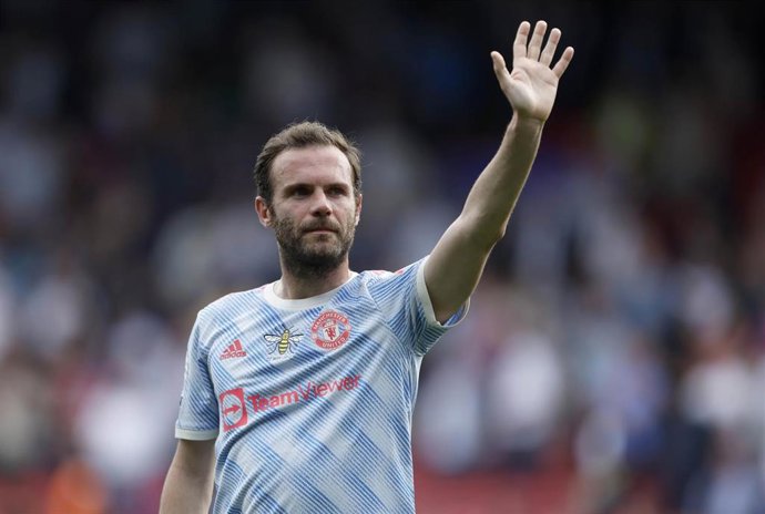 Archivo - El futbolista Juan Mata, en su etapa en el Manchester United.