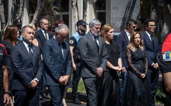 Autoridades políticas en la comiitva fúnebre del e