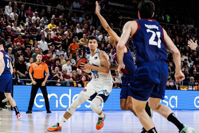 Archivo - Toni Nakic, durante su etapa en el Río Breogán.