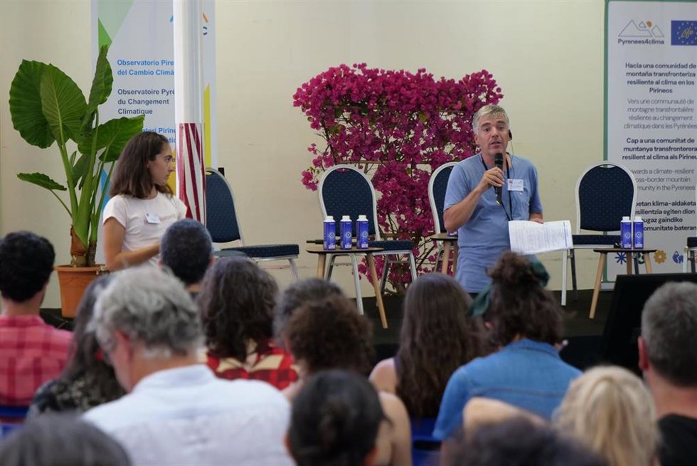 Un total de 200 expertos buscan soluciones para adaptar los Pirineos al cambio climático desde el sur de Francia.