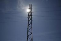 Las grandes eléctricas critican que REE "no asuma responsabilidades técnicas" tras el informe del Gobierno