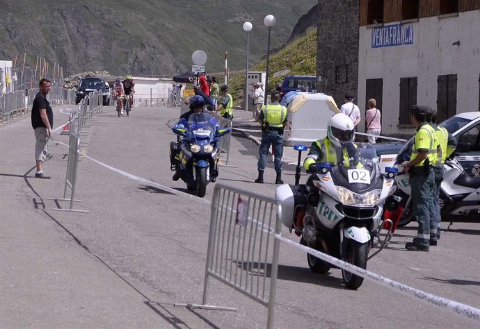 Dispositivo de seguridad de la Guardia Civil en la Quebrantahuesos.