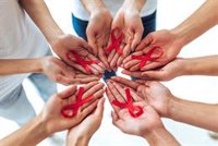 ONUSIDA insta a Gilead a reducir el precio del nuevo tratamiento bianual contra el VIH aprobado en EEUU