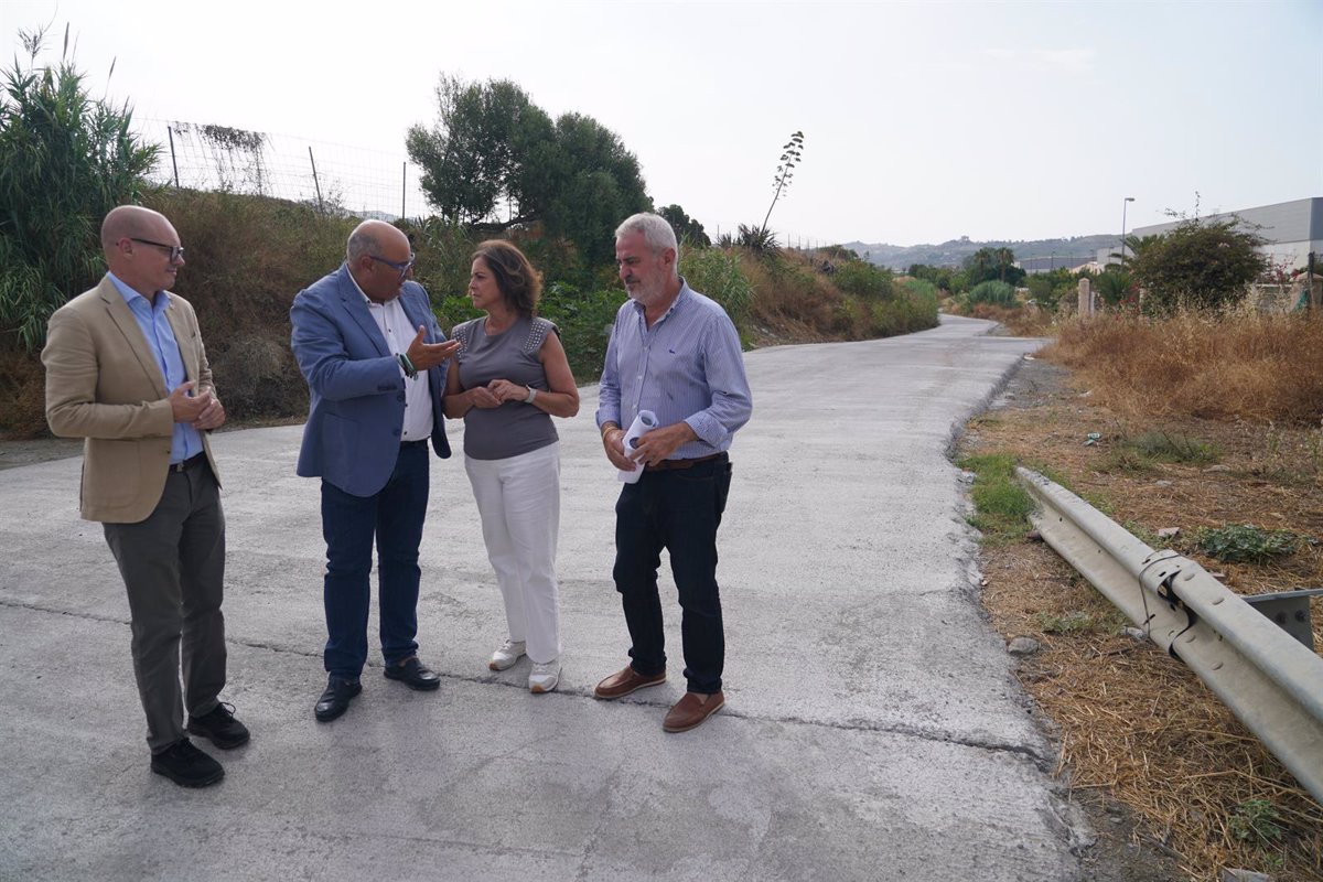 La Junta invierte casi seis millones de euros desde 2019 en mejorar 110 kilómetros de vías pecuarias en Málaga