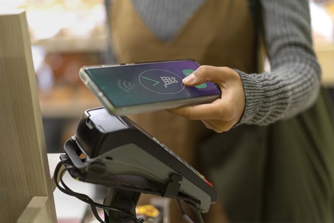Archivo - Archive - Pagamento sem fio com NFC.