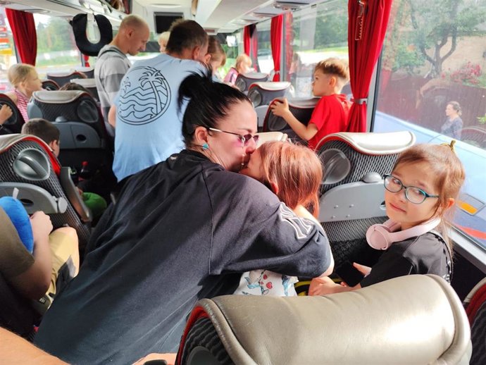 Salida de los menores de Ucrania a València