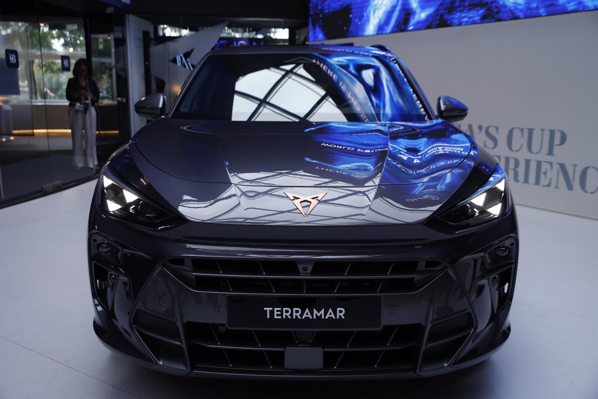El Cupra Terramar, galardonado como 'Coche del año de renting y flotas 2025'