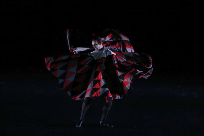Archivo - August 2, 2023, Madrid, Madrid, Spain: Dancers from the National Ballet of Spain (BNE for its acronym in Spanish), perform on stage, during the premiere of 'El sombrero de tres picos', in the Conde Duque Cultural Center. 'El sombrero de tres pic