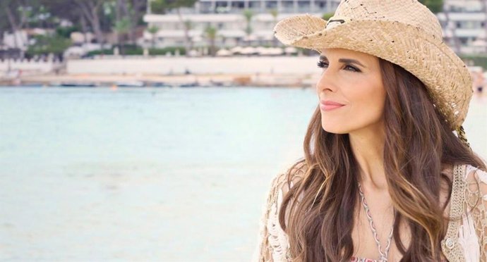 Imagen de la artista Nuria Fergó.