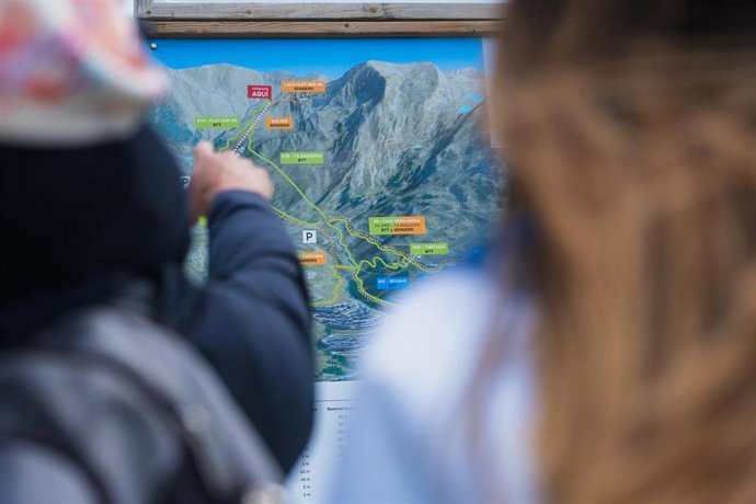 Archivo - La estación de Baqueira Beret oferta la HOKA Val d'Aran by UTMB y nuevas rutas de bici de montaña y senderismo para el verano.