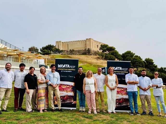 El evento se ha presentado con la presencia del diputado provincial Francisco José Martín, junto a la alcaldesa de Fuengirola, Ana Mula; Arantxa López, directora de Gastronómico, empresa promotora del evento; y cocineros y patrocinadores.