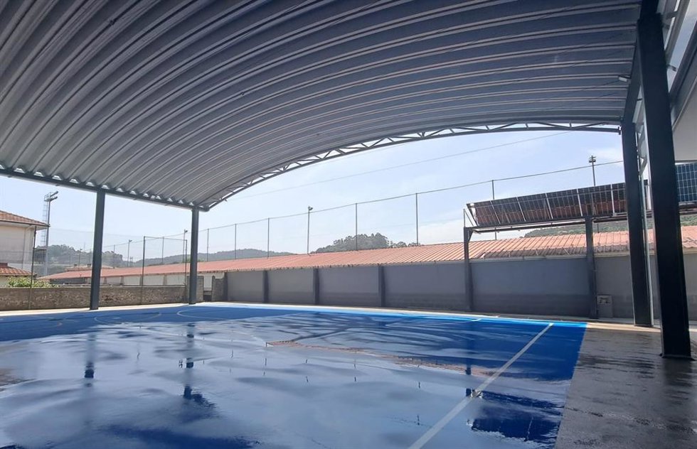 Pista cubierta de Escobedo.