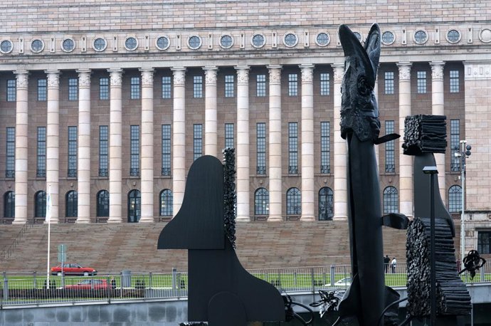 Archivo - November 4, 2012 - Helsinki, Uusimaa, Finland - An external view of the Finnish parliament in Eduskunta from Kiasma Museum, Finland