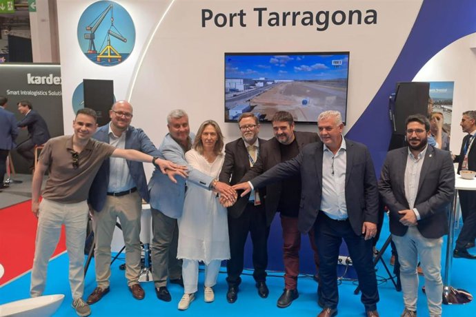 La alcaldesa de Guadalajara,*Ana Guarinos, ha participado hoy en la presentación de la fase final del Puerto Seco Guadalajara-Marchamalo