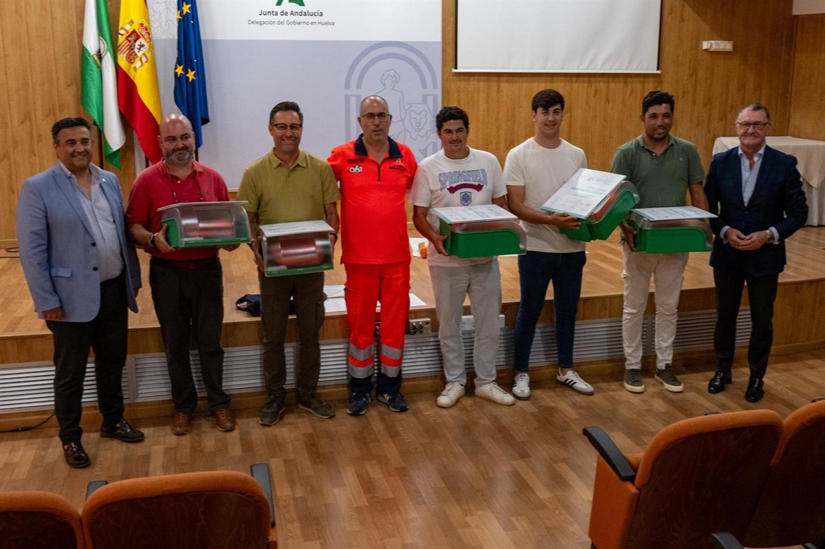 Junta y Diputación aportan desfibriladores y formación para una Saca de las Yeguas "cardioprotegida"