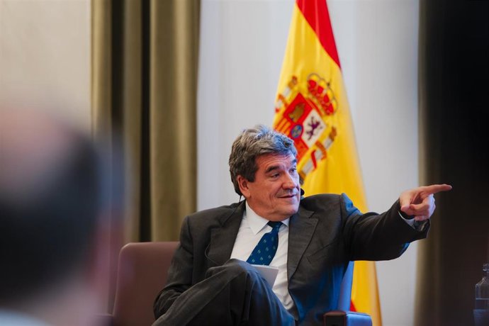 El gobernador del Banco de España, José Luis Escrivá, durante la quinta Conferencia de Estabilidad Financiera, en la sede del Banco de España, la semana pasada.