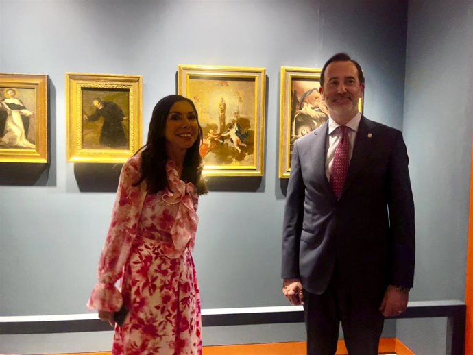La presidenta de las Cortes de Aragón, Marta Fernández, junto a su homólogo balear, Gabriel Le Senne, en la exposición 'Goya, del Museo al Palacio'.