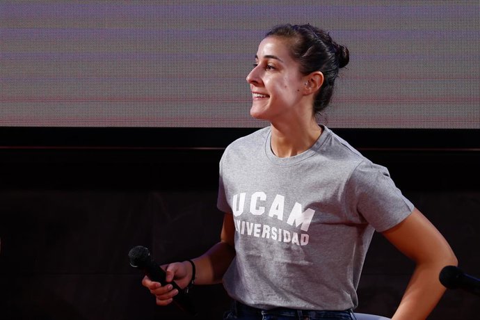 Archivo - Carolina Marin looks on during the presentation of the COE-UCAM athletes for the Paris 24 Olympic Games celebrated at the headquarters of the Spanish Olympic Committee COE on March 24, 2023 in Madrid, Spain.