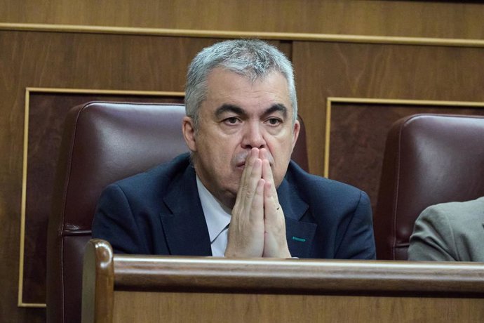 O Secretário de Organização do PSOE, Santos Cerdán, durante uma sessão plenária no Congresso dos Deputados, em 12 de junho de 2025, em Madri (Espanha).