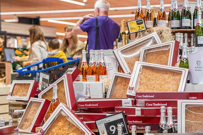 Caprabo prevé un aumento del 7% en las ventas de productos tradicionales de Sant Joan.